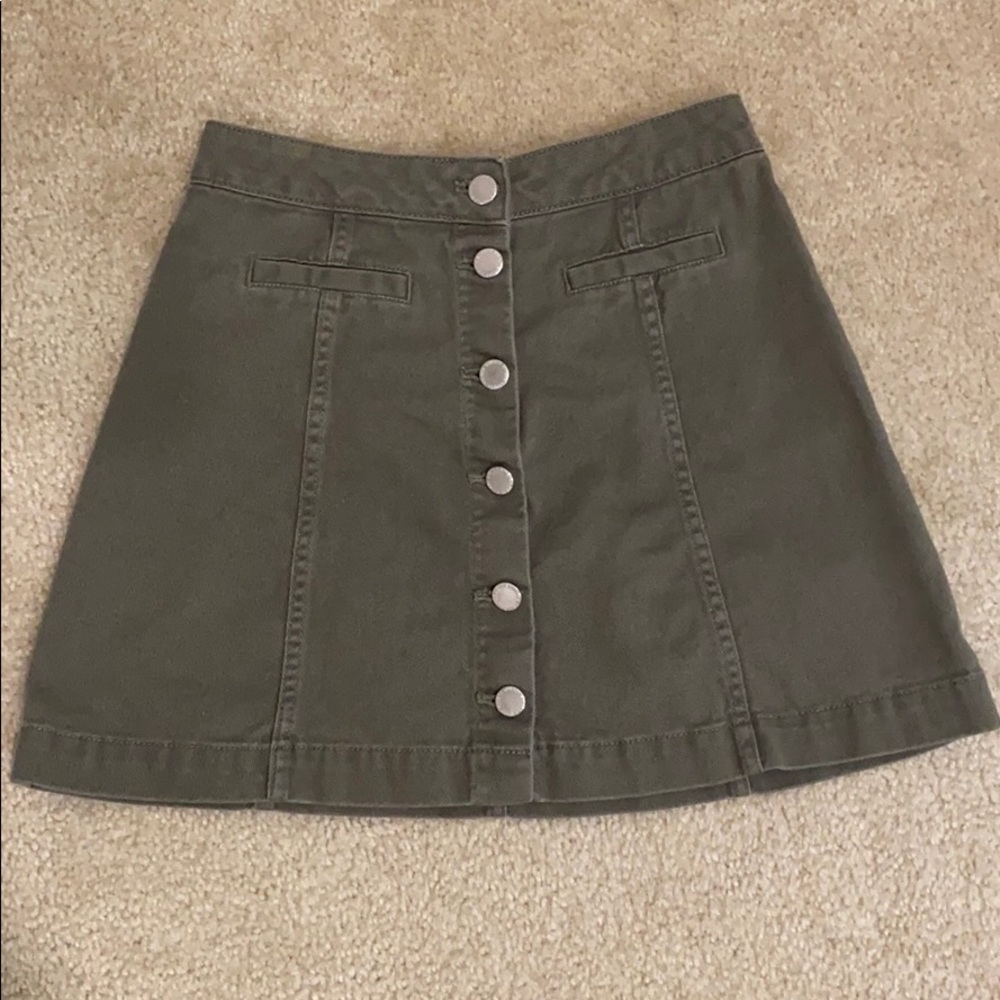 H&M Green Button Up Skirt